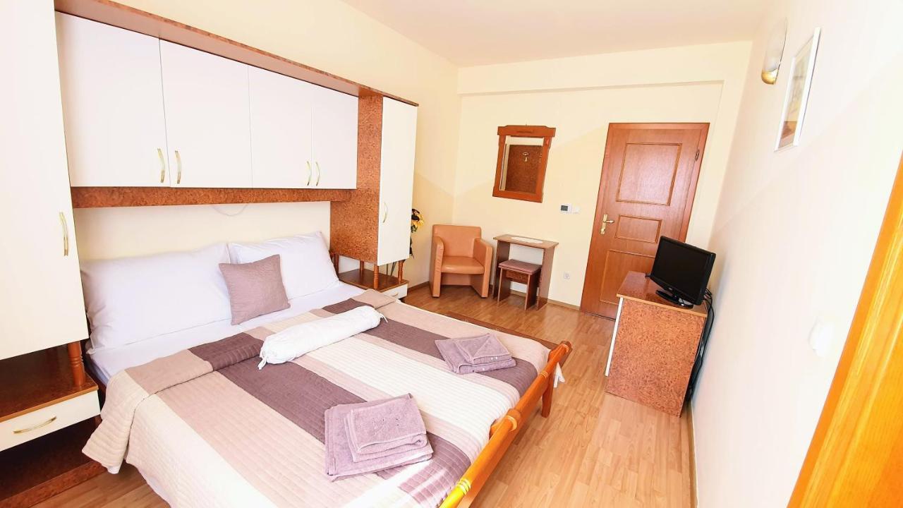 Villa Palcic Novalja Ngoại thất bức ảnh