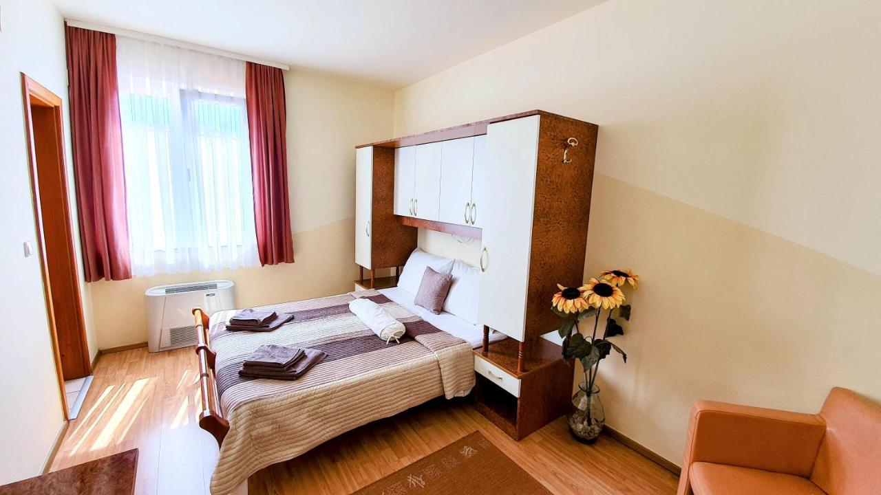 Villa Palcic Novalja Ngoại thất bức ảnh